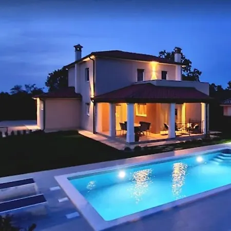 Villa Lord